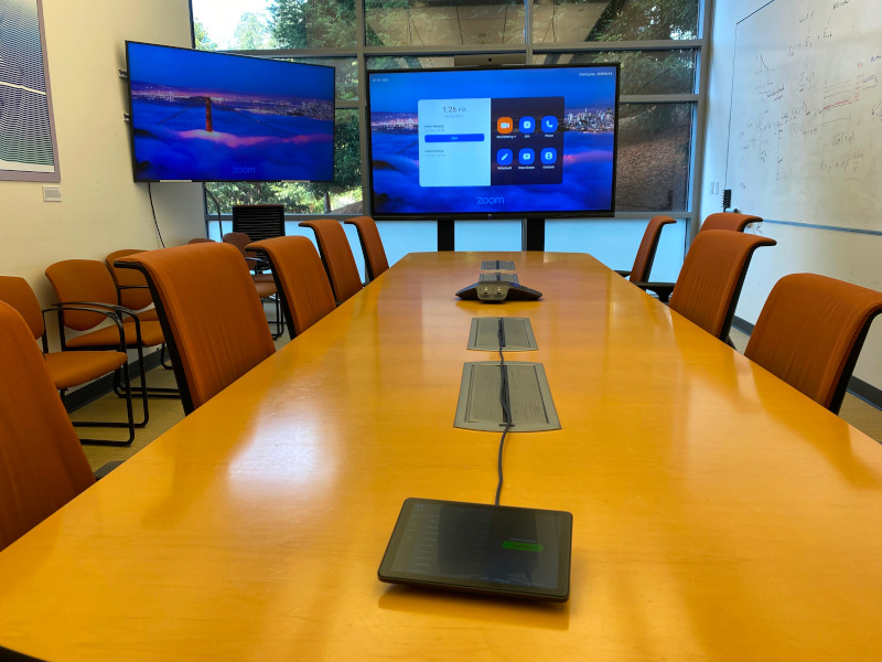Photo of 67-3204, an updated public Zoom Room available for hybrid meetings.