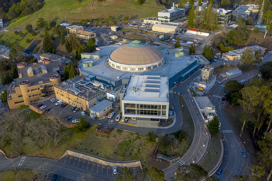Aerial photograph showing the Advanced Light Source (ALS) located in Building 6, and the surrounding buildings including Buildings 15, 80, and 2 at Lawrence Berkeley National Laboratory, Berkeley, California, 02/11/2012.